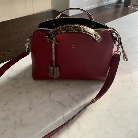❌SOLDto fashionphile❌Fendi By the way with snakeskin satchel - Picture 2 of 15